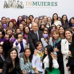 La gobernadora Evelyn Salgado Pineda, acudió a la ceremonia conmemorativa por el “Día Internacional de las Mujeres”
