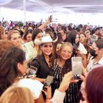Celebra Evelyn Salgado el “Día de las Madres” con trabajadoras del Gobierno del Estado