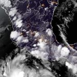 Para este fin de semana se prevén lluvias fuertes a intensas y oleaje elevado por ciclón tropical que evoluciona frente a las costas de Guerrero