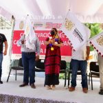 Da inicio la gobernadora Evelyn Salgado a la obra de pavimentación del camino a la Laguna de Tuxpan de Iguala