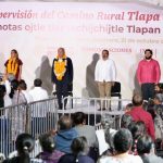 Supervisa gobernadora Evelyn Salgado y presidente AMLO avances de la construcción de caminos rurales en Tlapa