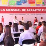 Encabezan Evelyn Salgado y Liz Salgado entrega mensual de aparatos funcionales del DIF Guerrero