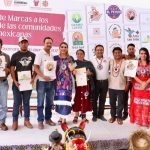Reciben registro de marca 23 empresas de artesanos y productores indígenas y afromexicanos de Guerrero
