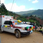 Refuerza la SSG servicios médicos en Cochoapa el Grande con la entrega de una ambulancia