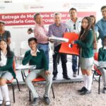 Dotan de material educativo a la Secundaria “Otilio Montaño” de Chilpancingo