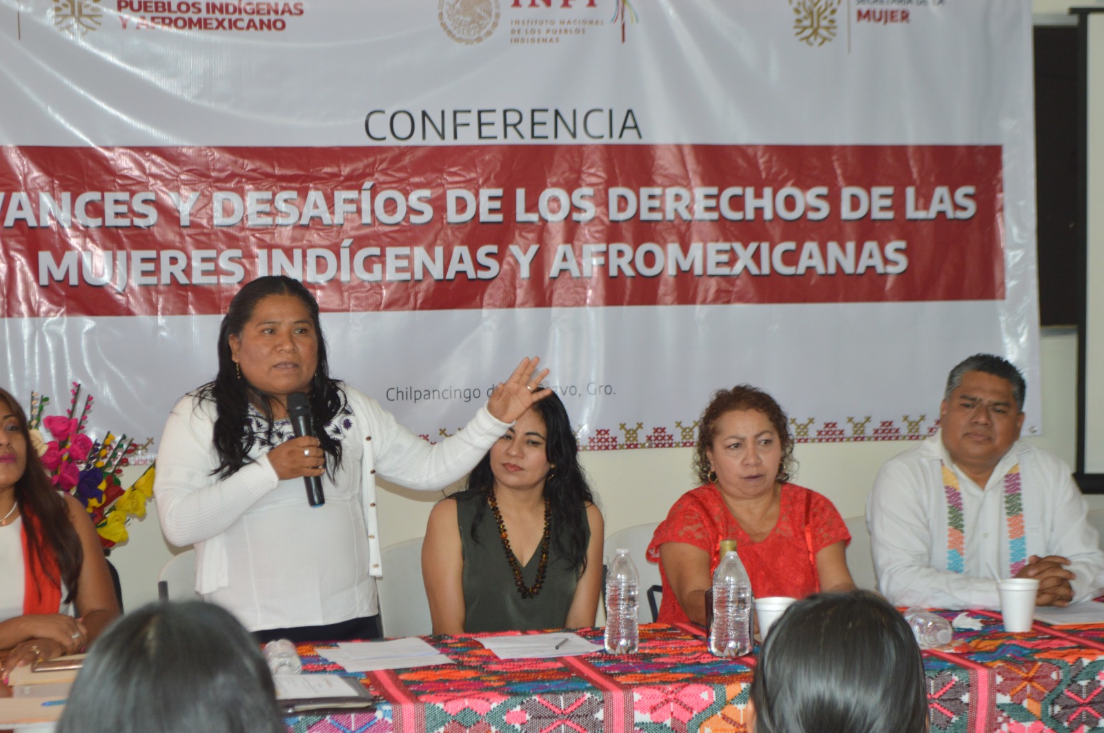 Imparten conferencia para conmemorar el Día Internacional de la Mujer ...