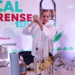 Premian a los ganadores del concurso de Mixología en el Segundo Festival del Mezcal Guerrerense