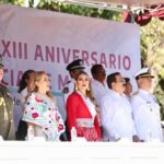 Preside Evelyn Salgado desfile por el 213 Aniversario del inicio de la Independencia de México en Guerrero