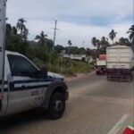 Con diálogo atiende SGG a pobladores y retiran bloqueo en la Acapulco – Zihuatanejo