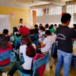 La SEMUJER realizó talleres para los jóvenes sobre prevención de la violencia, en Tlapa
