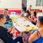 Con el objetivo de seguir promoviendo la inclusión de las personas adultas mayores en el ámbito social y laboral, se llevo acabo el taller Bolsa en Rafia
