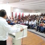 Se suman 200 trabajadores de salud al Servicio Nacional de Salud Pública