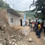 La gobernadora Evelyn Salgado continúa la entrega de apoyos en la Montaña y evaluación de afectaciones