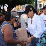 DIF Guerrero continúa con la entrega de apoyos alimentarios en Coyuca de Benítez