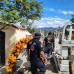 Personal de la SGIRPCGRO recorre panteones del estado para prevenir accidentes durante la celebración del Día de Muertos