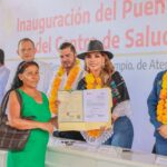 Cumple Evelyn Salgado con el Año de las Obras; entrega Centro de Salud y Puente vehicular en Atenango del Río