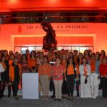 La Casa del Pueblo se ilumina de naranja, en conmemoración del 25 de noviembre