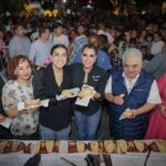 Evelyn Salgado celebra el Día de Reyes con niñas y niños de Chilpancingo
