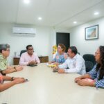 Simón Quiñones, se reunió con representantes del Barrio Mágico de Playa Bonfil