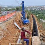Avanzan trabajos de rehabilitación en la avenida Escénica en el puerto de Acapulco
