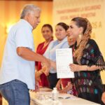 Más de mil 700 trabajadores estatales, reciben de la gobernadora Evelyn Salgado su estímulo a la permanencia