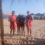 Guardavidas de la Promotora de Playas de Acapulco rescatan a dos menores en playa Tamarindos