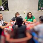 Reunión con familiares y los menores luego de su presunta unión la cual fue dada a conocer en redes sociales