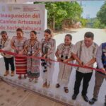 Evelyn Salgado inauguró caminos artesanales y un mercado para el desarrollo social y económico de Xochistlahuaca y Tlacoachistlahuaca