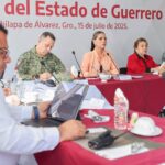 La gobernadora Evelyn Salgado Pineda encabezó la sesión de la Mesa de Coordinación para la Construcción de la Paz