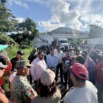 Gobierno de Guerrero atiende a pobladores que mantienen bloqueo en la Autopista del Sol