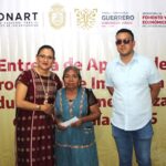 Entregan apoyos Programa de Impulso a la Producción y Comercialización de Artesanías a cuatro municipios