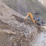 Atienden afectaciones carreteras en la región Montaña; CICAEG trabaja en la vía Tlapa–Metlatónoc