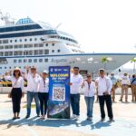 Arriba el crucero MS Regatta al puerto de Acapulco