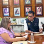 FIRMA DE UN CONVENIO DE COLABORACIÓN ENTRE EL ICATEGRO DIRIGIDO POR EL MTRO. MARCO ANTONIO MARBAN GALVÁN Y EL DIF DE ACAPULCO REPRESENTADO POR LA LCDA. MARIA DEL ROSARIO MORENO DE LA CRUZ