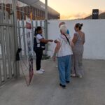 Orientación preventiva en los accesos a la Arena GNP, en el municipio de Acapulco