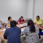 Francisco Rodríguez Cisneros, sostuvo un encuentro con Norma Mesino Mesino, Micaela Cabañas Ayala y Diana Itzel Hernández Hernández