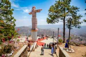 Acapulco lidera la actividad turística con 60.1% de ocupación hotelera