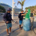 Promotora de Playas Acapulco realizó labores de limpieza y barrido manual en el Parque de la Reina, ante el arribo del crucero MS Vista