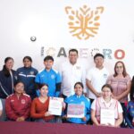EL DIRECTOR GENERAL DEL ICATEGRO, EL MTRO. MARCO ANTONIO MARBAN GALVÁN, SOSTUVO UN ENCUENTRO CON ESTUDIANTES DE LAS ESCUELAS RAFAEL RAMÍREZ, DE LA ESCUELA NORMAL PREESCOLAR ADOLFO VIGURI VIGURI Y DE LA BENEMÉRITA CENTENARIA ESCUELA NORMAL DEL ESTADO.