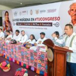 Francisco Rodríguez Cisneros, llevó a cabo una reunión con comisarias y comisarios del municipio de Iliatenco, en la región Montaña