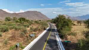 CICAEG rehabilita tramo de la carretera Ajuchitlán del Progreso – La Laja en la región Tierra Caliente