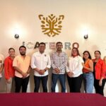 EL MTRO. MARCO ANTONIO MARBAN GALVÁN, LLEVÓ A CABO UNA REUNIÓN DE TRABAJO CON EL LIC. JOSÉ ANTONIO CRUZ ORTUÑO, REPRESENTANTE DE LA ASOCIACIÓN GUERRERENSE DEL DEPORTE ESCOLAR.