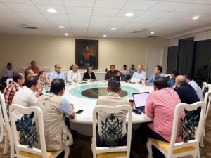 Revisan protocolos de atención a población vulnerable en situaciones de emergencia