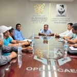 Gobierno del Estado continúa con la atención carretera en la región Montaña