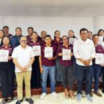 MTRO. MARCO ANTONIO MARBAN GALVÁN, LLEVÓ A CABO LA ENTREGA DE CONSTANCIAS A LAS Y LOS EGRESADOS DE LOS CURSOS DE CAPACITACIÓN IMPARTIDOS EN LA REGIÓN DE ZIHUATANEJO