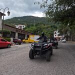 Unidad de Reacción y Atención Ciudadana realizan recorridos de vigilancia y proximidad social en diversas calles y avenidas del municipio de Taxco de Alarcón.