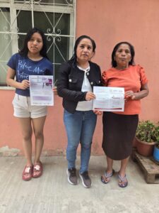 Realizan en Tlapa jornada de promoción y difusión de la oferta académica de Preparatoria Abierta y en Línea-SEP  *Llevan nuevas alternativas para que jóvenes y adultos concluyan la preparatoria  Tlapa de Comonfort, Gro., 13 de julio de 2026. – Con el propósito de acercar más oportunidades educativas a la población, la subdirectora de Sistemas Abiertos y a Distancia, Yesca Sánchez Cantú realizó una jornada de promoción y difusión en el municipio de Tlapa de Comonfort para dar a conocer la oferta académica de Preparatoria Abierta y Prepa en Línea-SEP.  Durante la actividad se brindó información a jóvenes y personas adultas que ya concluyeron la secundaria sobre las ventajas de estas modalidades, las cuales ofrecen un modelo de estudio flexible, accesible y adaptado a las necesidades de quienes desean continuar su formación sin descuidar sus responsabilidades laborales o familiares.  La jornada se realizó con el objetivo de acercar alternativas que permitan incrementar el número de estudiantes que concluyan el nivel medio superior, promoviendo el acceso a una educación incluyente y de calidad para quienes, por diferentes circunstancias, no pudieron cursar la preparatoria en un sistema escolarizado.  Estas acciones se fortalecen la difusión de opciones educativas que amplían las oportunidades de desarrollo personal y profesional, contribuyendo a que más guerrerenses ejerzan su derecho a la educación y construyan un mejor futuro a través de la preparación académica.  A través de las jornadas, el gobierno del Estado, a través de la Secretaría de Educación Guerrero reitera su compromiso de impulsar estrategias que faciliten el acceso, permanencia y conclusión de los estudios de nivel medio superior en todas las regiones, acercando estos programas a los municipios con mayor demanda educativa.