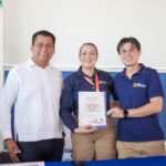 MTRO. MARCO ANTONIO MARBAN GALVÁN, EN COORDINACIÓN CON LA MTRA. CLAUDIA IRIS SERNA RUEDA, DIRECTORA DE LA UGTU CAMPUS CHILPANCINGO, LLEVARON A CABO LA ENTREGA DE CONSTANCIAS