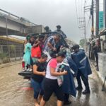 Policía Estatal brinda apoyo a la población ante lluvias en Acapulco
