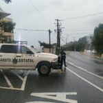Tránsito Estatal se mantiene en distintos puntos del puerto de Acapulco ante las condiciones de lluvia